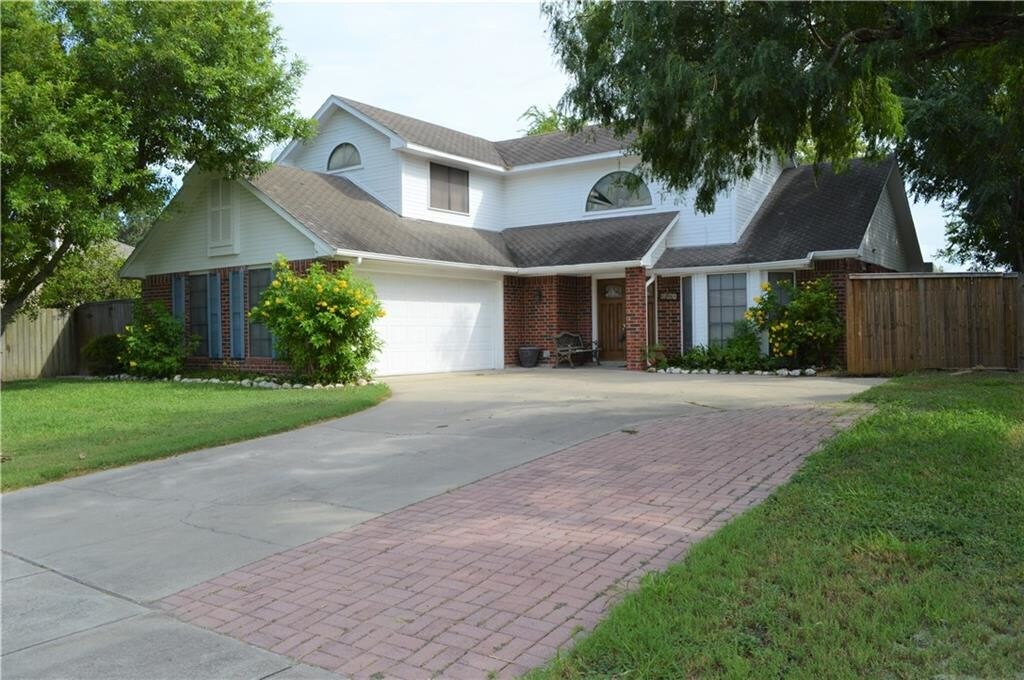 Foto principal - 6306 Brockhampton St