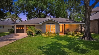 Building Photo - 14110 Barryknoll Ln