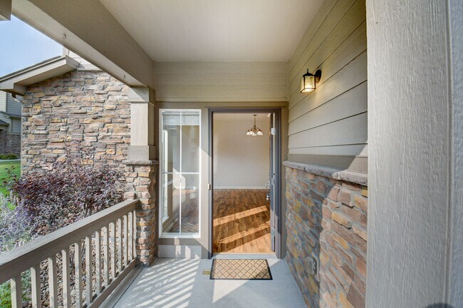 Building Photo - 17026 River Birch Point
