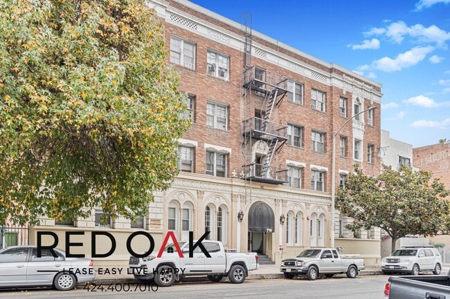 Building Photo - 716 S Berendo St
