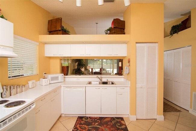 Building Photo - 7537 Preserves Ct