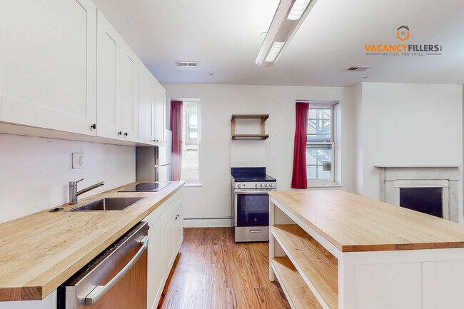 Foto del edificio - FREE PARKING! 1 bed in Mount Vernon w/free...