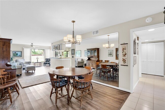 Foto del edificio - 5905 Trailwinds Dr
