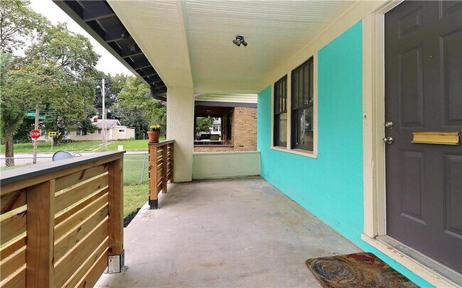Foto del edificio - Charming, Updated 3-bedroom 2-bath home!!