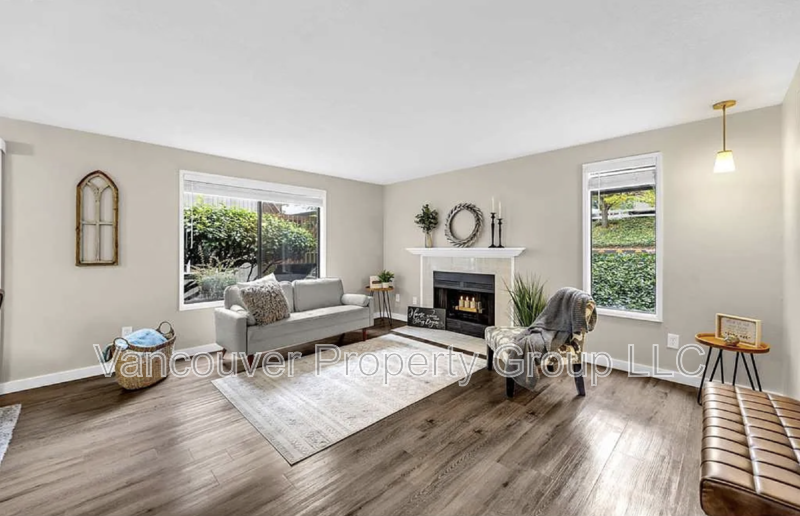 Foto principal - 1504 NE 72nd St