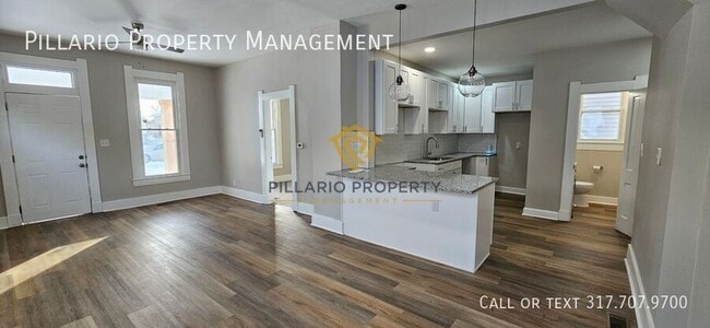 Photo - 1124 S Reisner- House