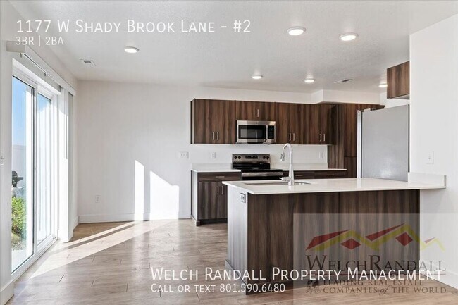 Foto del edificio - 1177 Shady Brook Ln S