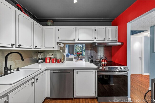 Foto del edificio - 1800 N Andrews Ave