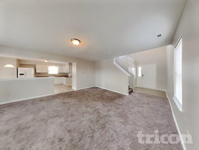 Building Photo - 1485 Bluestem Dr