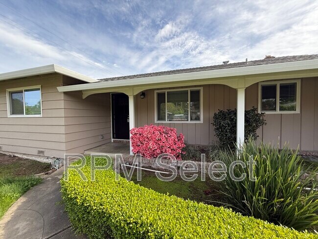 Foto del edificio - 1238 Woodfield Ave