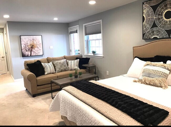 Foto del edificio - 3717 Dellabrooke St