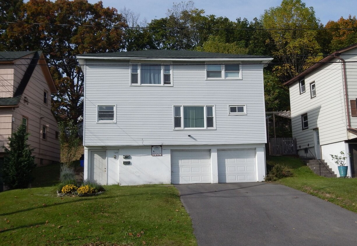 Photo - 1264 Westcott Street Apt 1 - 3 Bedroom with Garage - Across from Barry Park - Available 8/1/26