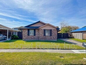 Building Photo - 7596 Morel St