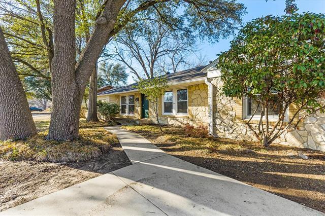 Foto del edificio - 3504 Corto Ave