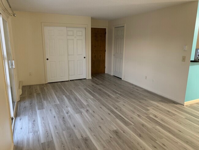 Photo - 35 Seminary Hill Rd House