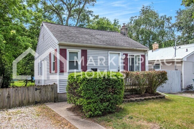 Building Photo - 1107 Greenwood Ave