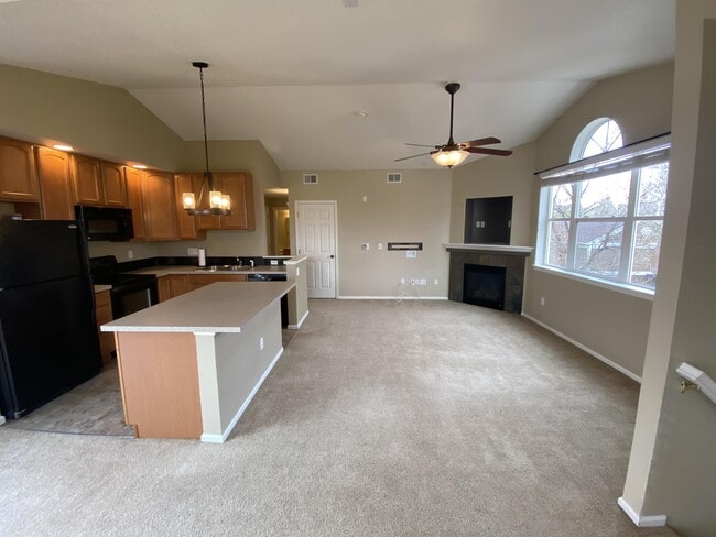Foto del edificio - 2115 Grays Peak Dr
