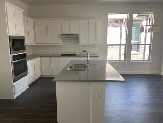 Foto del edificio - 2212 Jackson Dr