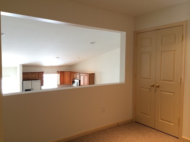 Den/Loft - 67 Tiara Ct