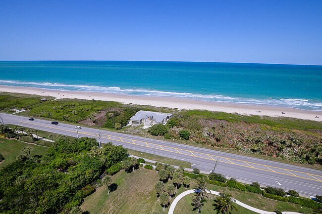 Foto del edificio - 5051 N Hwy A1A