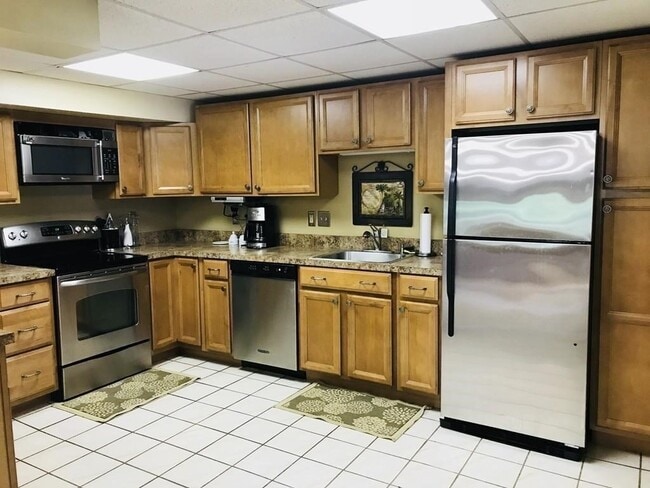 Building Photo - 0 Pigeon Ln