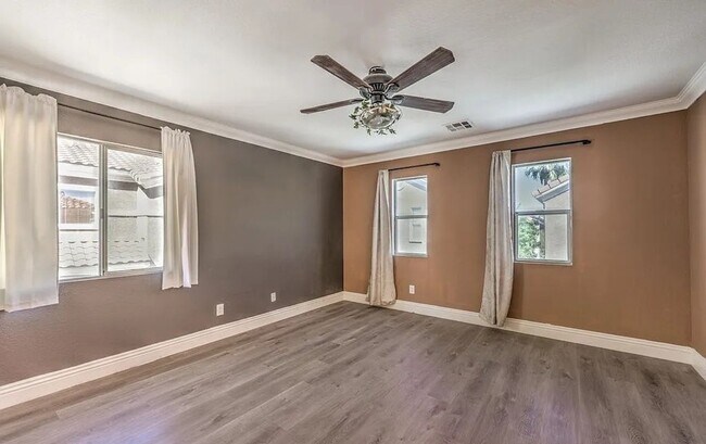 Foto del edificio - 1425 Bow Creek Ct