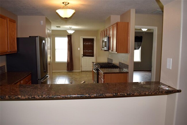Building Photo - 19102 Prairie Bluff Dr