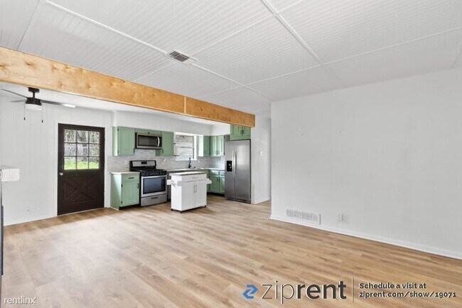 Building Photo - 3 br, 2 bath House - 1402 McCall Drive, Sh...