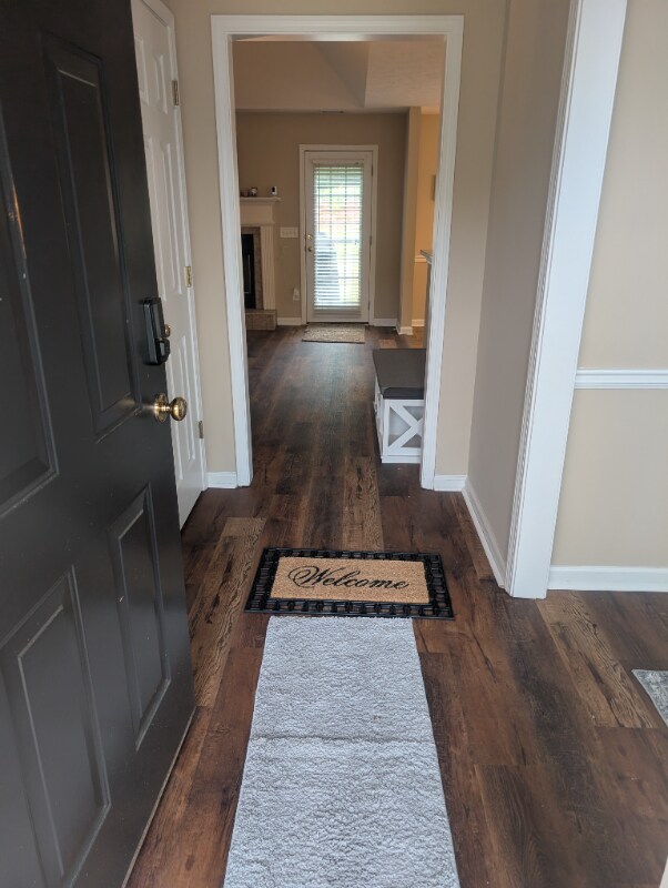 Foto del edificio - 1341 Bunker Ridge Ln