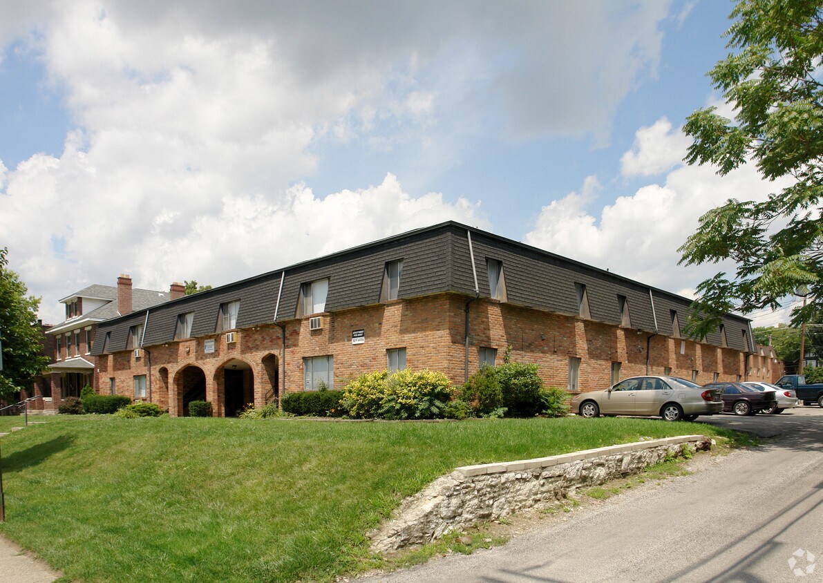 Primary Photo - 340 E 19th Ave