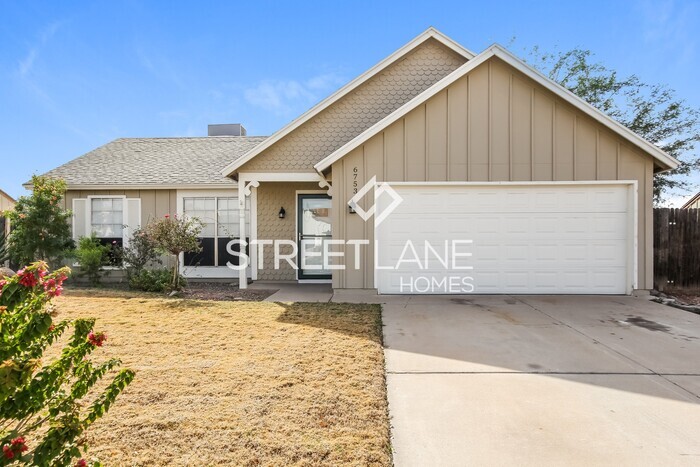 Primary Photo - Charming 3 Bedroom in Peoria!