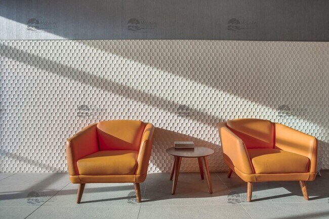 Foto del edificio - LUXURY 2 Bedroom with AC and Washer/Dryer, DOWNTOWN CARLSBAD VILLAGE