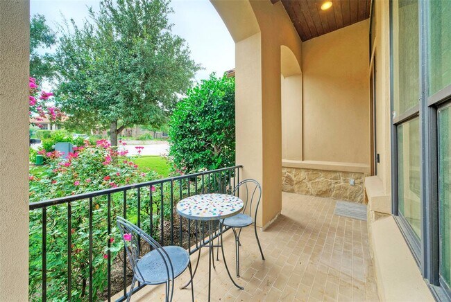 Building Photo - 10920 Bidens Pl