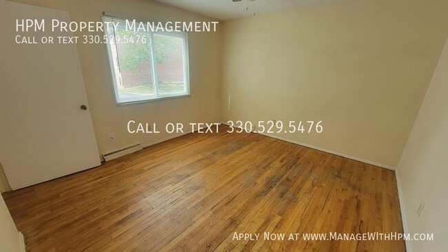Building Photo - 1688 Karg Dr