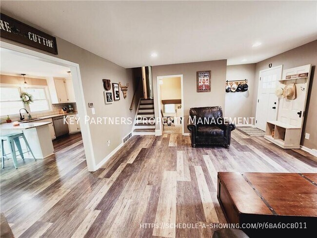 Foto del edificio - 5817 W 101st St