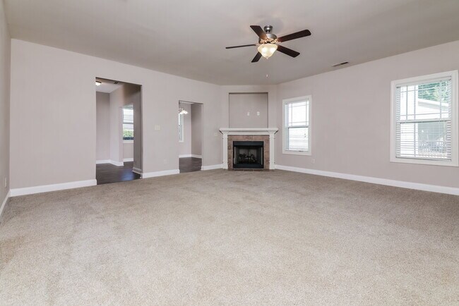 Building Photo - 38 Birdo Point Way
