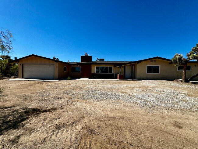 Building Photo - 56769 Joshua Dr