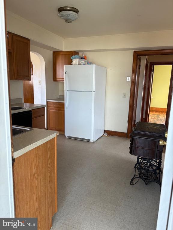 Foto del edificio - 1983 Northwestern Turnpike