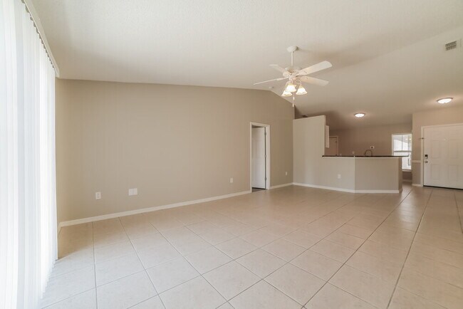 Building Photo - 4712 Newbourne Way