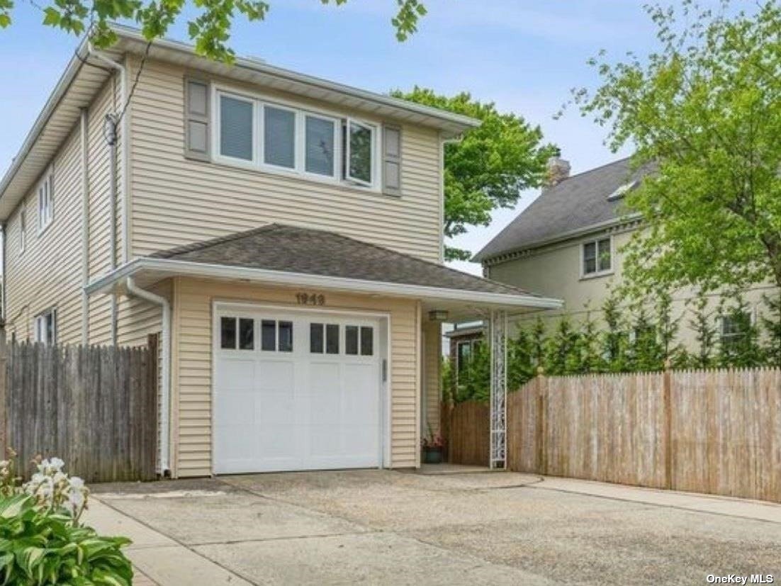 1949 Park St, Atlantic Beach, NY 11509 House Rental in Atlantic Beach