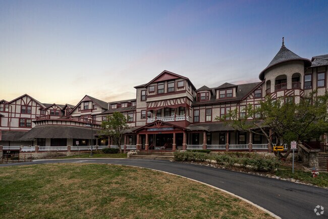 Exterior del edificio - National Park Seminary Apartments