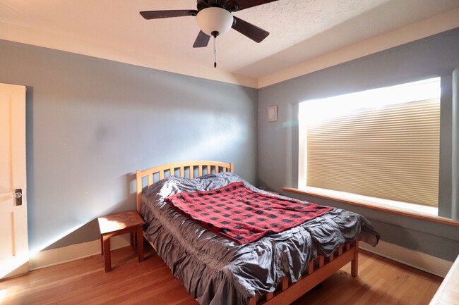 Foto del edificio - 3821 San Isidro St NW