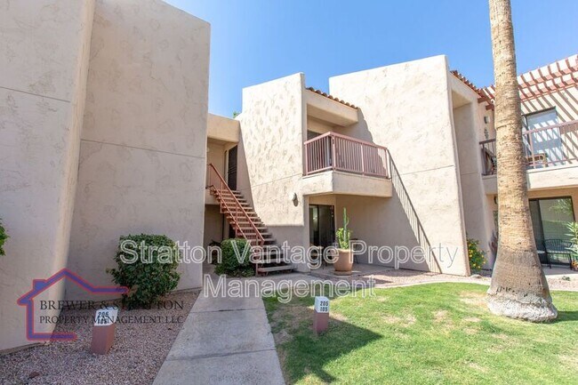 Foto del edificio - 9340 N 92nd St
