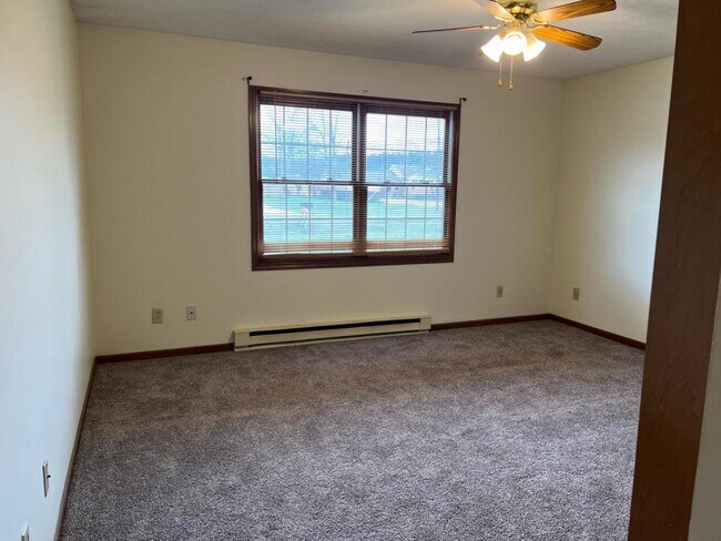 Foto del edificio - 3672 Lynn Rd, Ravenna, OH 44266