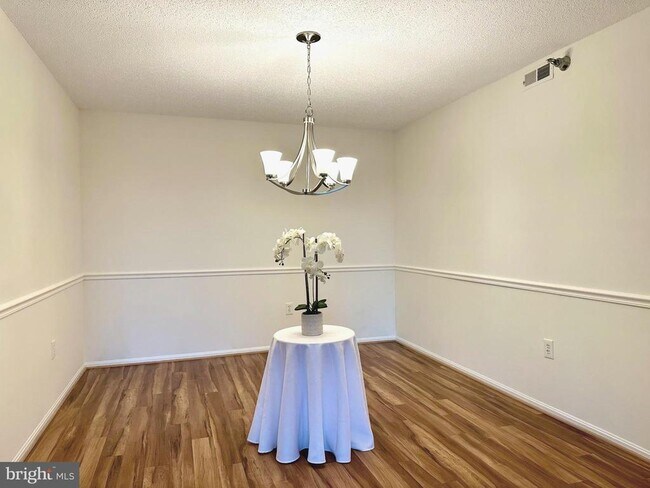 Foto del edificio - 3310 N Leisure World Blvd