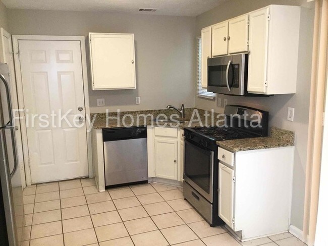 Foto del edificio - 2277 Cypress Point Way