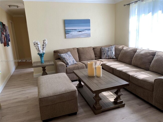 Foto del edificio - 2221 NW 196th Terrace