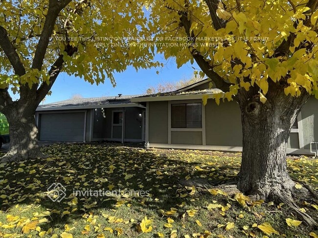 Building Photo - 4037 Vosburg St