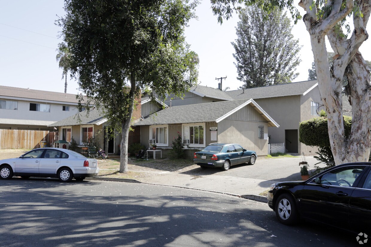 Building Photo - 15552 Boleyn Cir