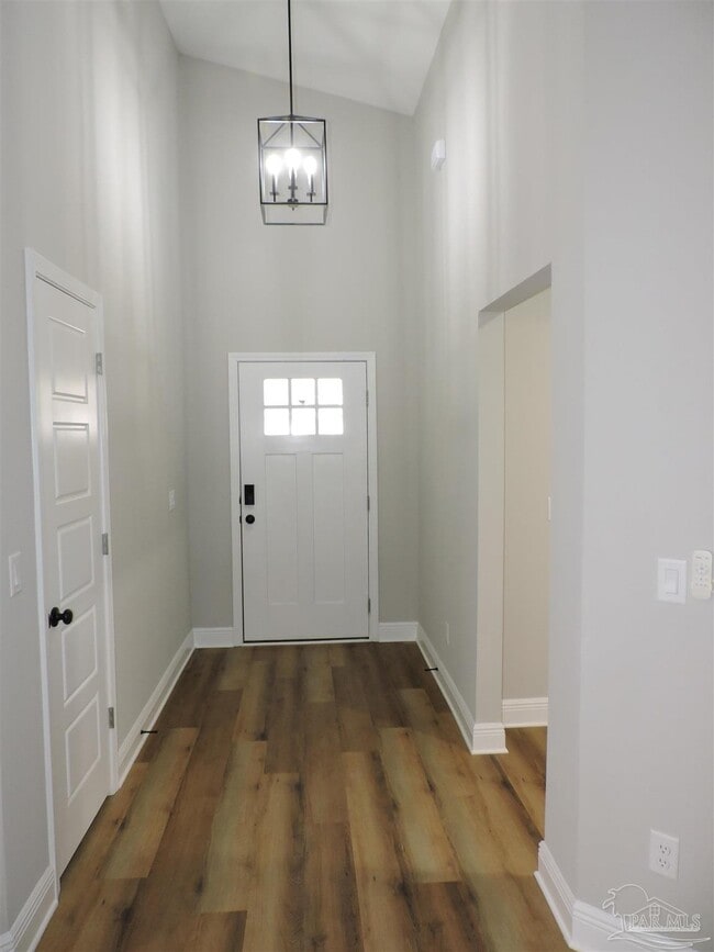 Building Photo - 1451 Madelyn Wds Dr